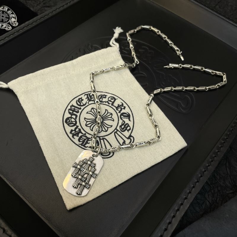 Ch*0me He**ts necklaces